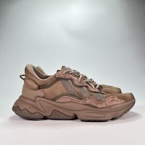 Adidas Ozweego Chalky Brown Lightweight Sneakers Lace Up GY6813 Women's Size 9.5